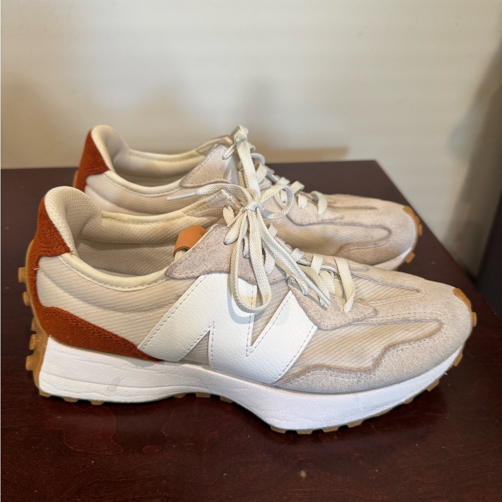 Women's New Balance 327